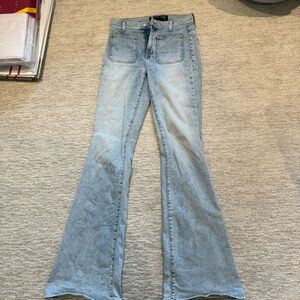 VERONICA BEARD
Florence high-rise flared jeans